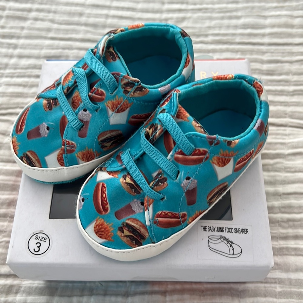 Katy Perry Baby Junk Food Sneaker